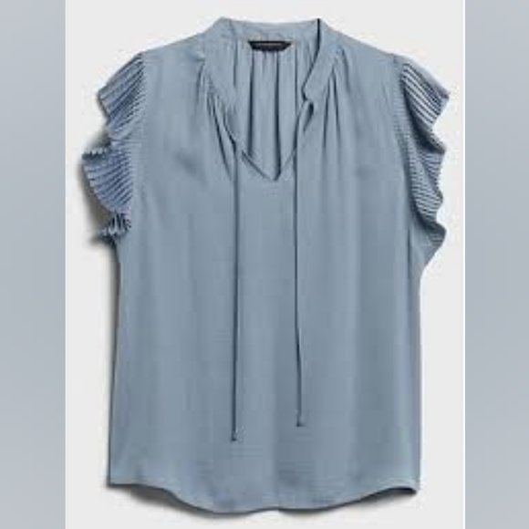 Banana Republic Factory Pleat-Sleeve Top - Picture 10 of 10